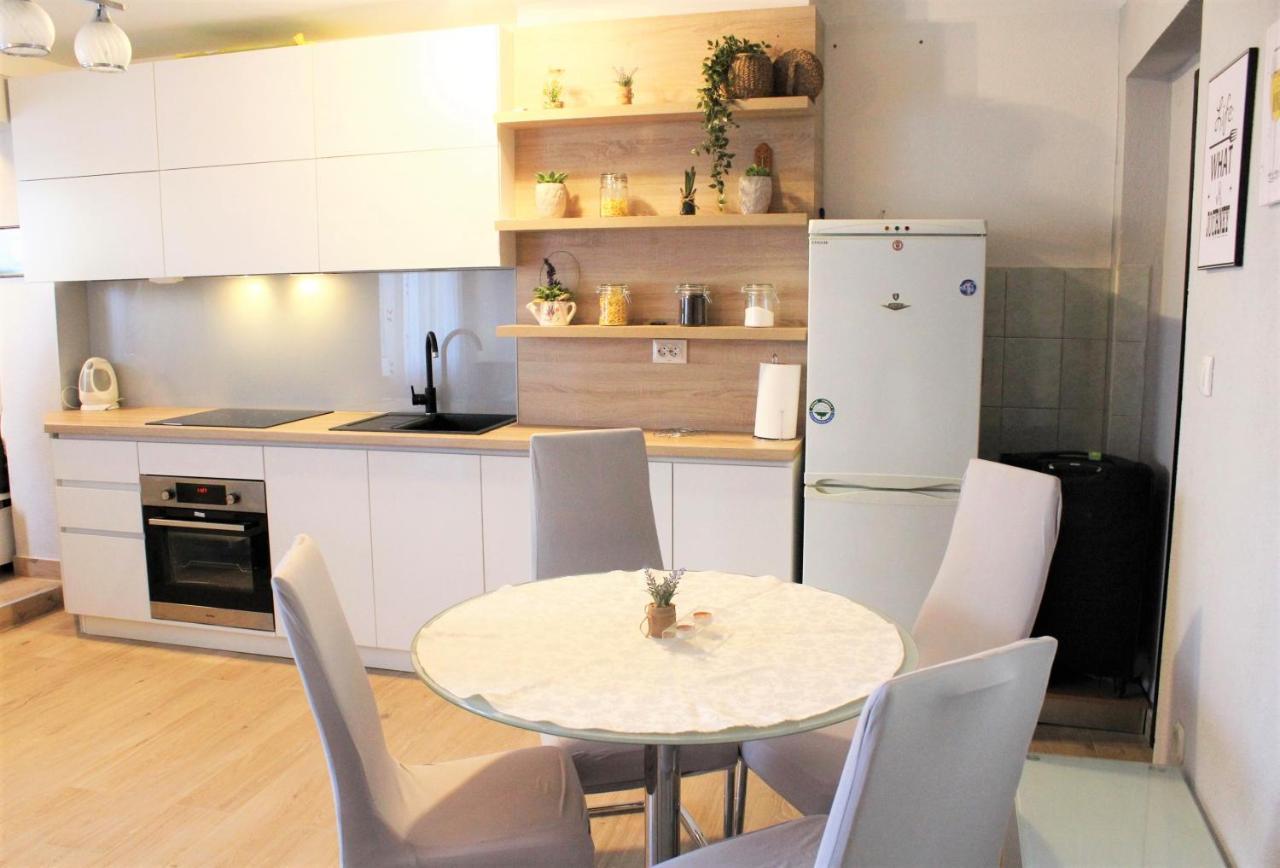 Apartment Adriatic สปลิท ภายนอก รูปภาพ