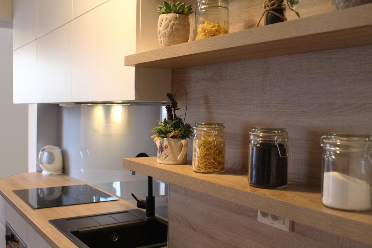 Apartment Adriatic สปลิท ภายนอก รูปภาพ