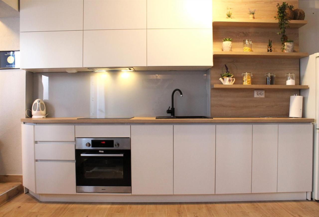 Apartment Adriatic สปลิท ภายนอก รูปภาพ